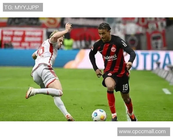 法兰克福主场平局，难解难分的对决